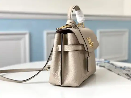 Official oldcobbler MM EVER BB LOUIS VUITTON LOCKME 0703
